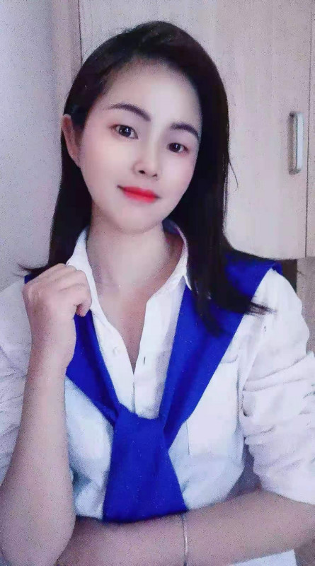 海珠柏芝可舌吻